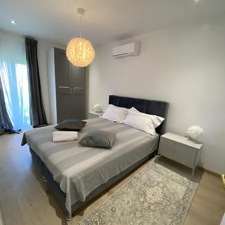 M&m Spalato Apartment *