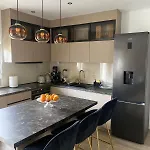 Lux Suite In Split- Jacuzzi&Gym&More Διαμέρισμα *