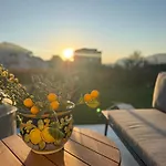Lux In Split- Jacuzzi&gym&more Solin