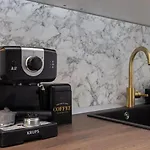 Lux In Split- Jacuzzi&gym&more *