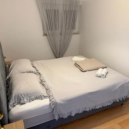 Lux In Split- Jacuzzi&gym&more Apartment *